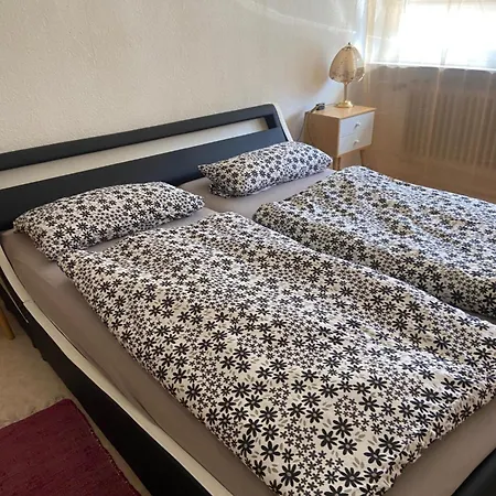 Ferienwohnung In Pirmasens Fuer 1 - 5 Personen, Mit Wallbox